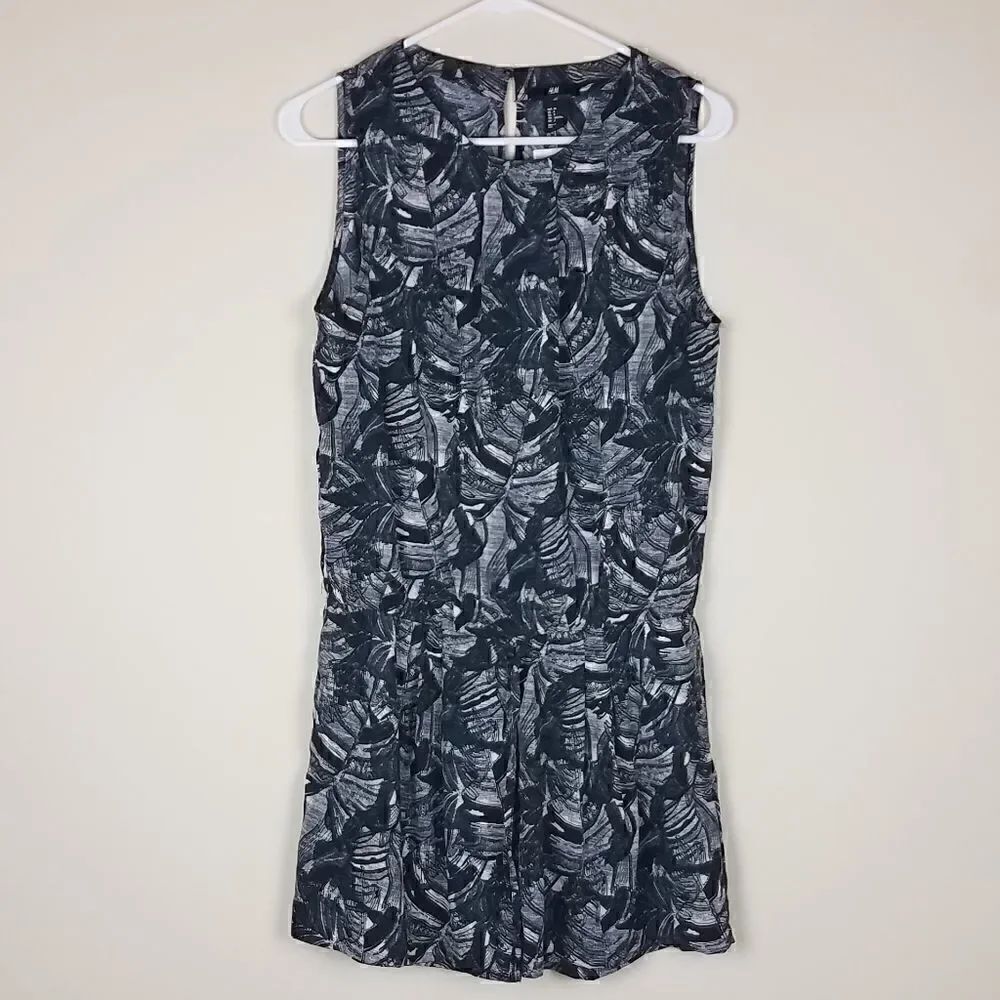 H&M Sleeveless Romper Size 8